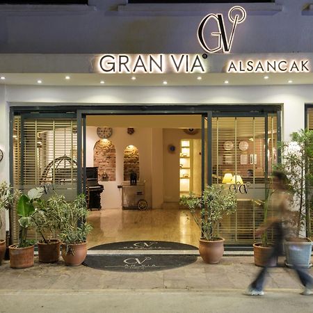 Gran Via Alsancak Esmirna Exterior foto